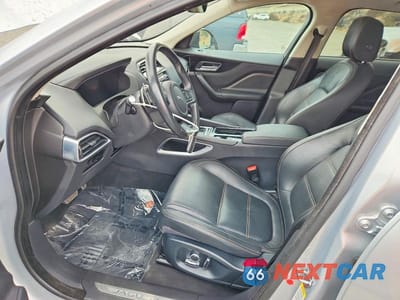 Zdjęcie 7 z 13 samochodu: 2019 JAGUAR F-PACE PRESTIGE VIN:SADCK2FXXKA354455 - miniatura