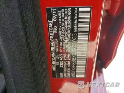 Zdjęcie 12 z 12 samochodu: 2012 MERCEDES-BENZ C 300 4MATIC VIN:WDDGF8BBXCR201033 - miniatura