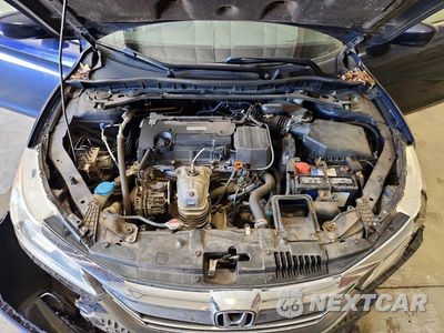 Zdjęcie 11 z 13 samochodu: 2017 HONDA ACCORD SPORT VIN:1HGCR2F51HA157917 - miniatura