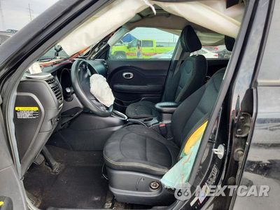 Zdjęcie 7 z 13 samochodu: 2015 KIA SOUL + VIN:KNDJP3A57F7222885 - miniatura