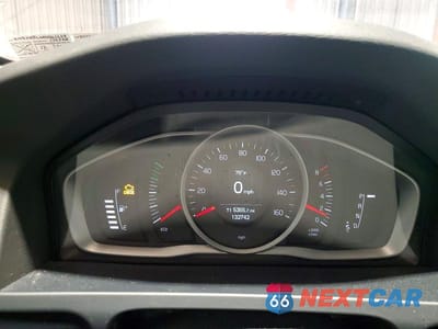 Zdjęcie 9 z 13 samochodu: 2017 VOLVO S60 DYNAMIC VIN:YV140MTL0H2421239 - miniatura