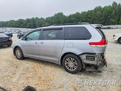 Drugie zdjęcie samochodu z przodu: 2013 TOYOTA SIENNA XLE 8-PASSENGER VIN:5TDYK3DC5DS340654 - miniatura