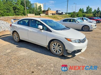 Czwarte zdjęcie samochodu z boku: 2012 HONDA CIVIC LX VIN:2HGFB2F58CH008674 - miniatura