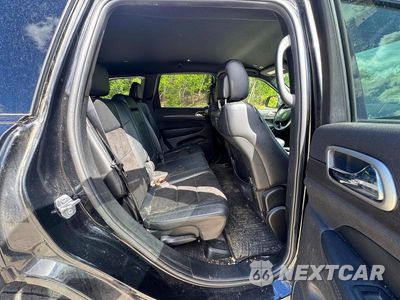 Zdjęcie 6 z 10 samochodu: 2018 JEEP GRAND CHEROKEE LAREDO VIN:1C4RJFAG0JC139919 - miniatura