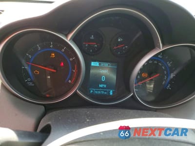 Zdjęcie 9 z 12 samochodu: 2015 CHEVROLET CRUZE LT VIN:1G1PC5SB9F7267695 - miniatura