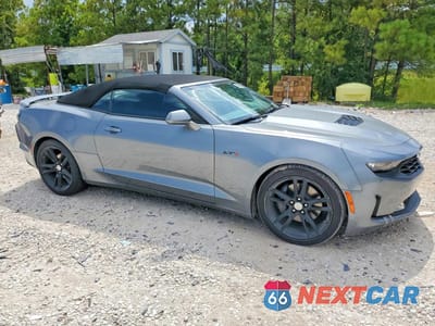 Czwarte zdjęcie samochodu z boku: 2022 CHEVROLET CAMARO LT1 VIN:1G1FF3D73N0105715 - miniatura