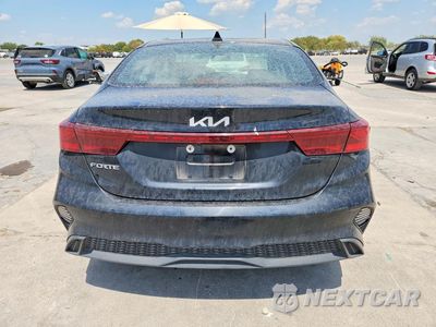 Zdjęcie 6 z 12 samochodu: 2023 KIA FORTE LXS VIN:3KPF24AD5PE565259 - miniatura