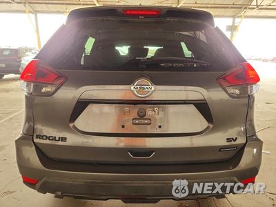Zdjęcie 6 z 13 samochodu: 2018 NISSAN ROGUE SV VIN:5N1AT2MT0JC722396 - miniatura