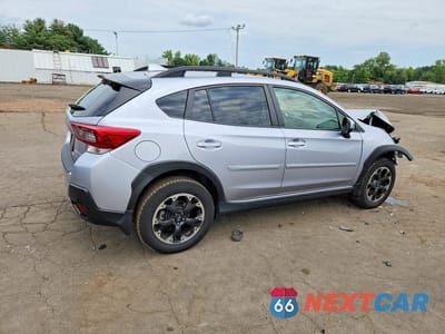 Trzecie zdjęcie samochodu z tyłu: 2021 SUBARU CROSSTREK PREMIUM VIN:JF2GTAPC1M8680365 - miniatura