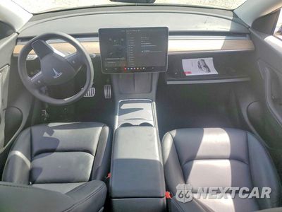 Zdjęcie 8 z 13 samochodu: 2021 TESLA MODEL Y VIN:5YJYGDEF6MF301754 - miniatura