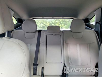 Zdjęcie 10 z 14 samochodu: 2025 HYUNDAI TUCSON SEL VIN:5NMJBCDE5SH504326 - miniatura