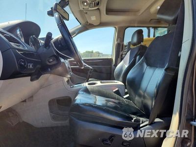 Zdjęcie 7 z 13 samochodu: 2015 CHRYSLER TOWN & COUNTRY LIMITED PLATINUM VIN:2C4RC1GG9FR506108 - miniatura