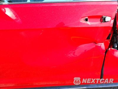 Zdjęcie 13 z 24 samochodu: 2016 VOLKSWAGEN GTI S/SE VIN:3VW4T7AU8GM011156 - miniatura