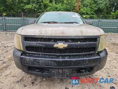 Piąte zdjęcie samochodu w środku: 2007 CHEVROLET SILVERADO K1500 VIN:1GCEK14C47Z526471 - miniatura