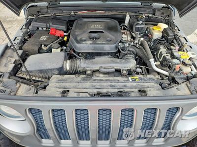 Zdjęcie 11 z 12 samochodu: 2018 JEEP WRANGLER UNLIMITED SAHARA VIN:1C4HJXEN4JW325858 - miniatura
