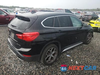 Trzecie zdjęcie samochodu z tyłu: 2018 BMW X1 SDRIVE28I VIN:WBXHU7C33J5L05862 - miniatura