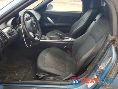 Zdjęcie 10 z 12 samochodu: 2005 BMW Z4 2.5 VIN:4USBT33575LS57276 - miniatura