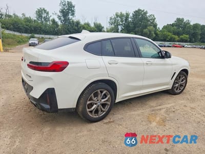 Trzecie zdjęcie samochodu z tyłu: 2023 BMW X4 M40I VIN:5UX43DT09P9R39485 - miniatura