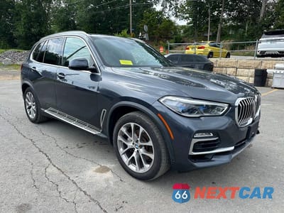 Czwarte zdjęcie samochodu z boku: 2019 BMW X5 XDRIVE40I VIN:5UXCR6C57KLL23006 - miniatura