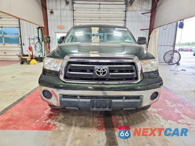 Piąte zdjęcie samochodu w środku: 2010 TOYOTA TUNDRA DOUBLE CAB SR5 VIN:5TFUY5F14AX098739 - miniatura