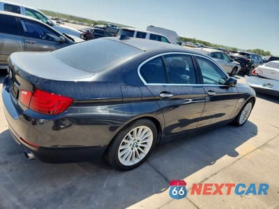 Trzecie zdjęcie samochodu z tyłu: 2013 BMW 535 XI VIN:WBAFU7C55DDU72575 - miniatura