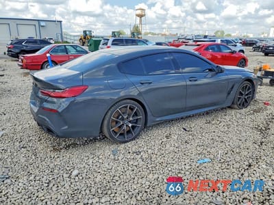 Trzecie zdjęcie samochodu z tyłu: 2022 BMW M850XI VIN:WBAGV8C09NCH81908 - miniatura