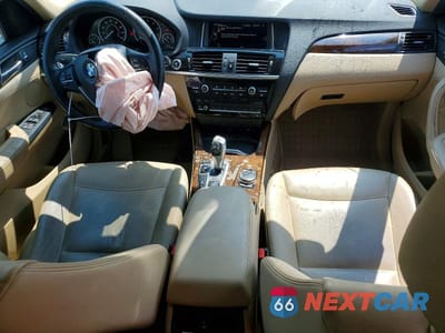 Zdjęcie 8 z 13 samochodu: 2016 BMW X3 SDRIVE28I VIN:5UXWZ7C50G0R33146 - miniatura