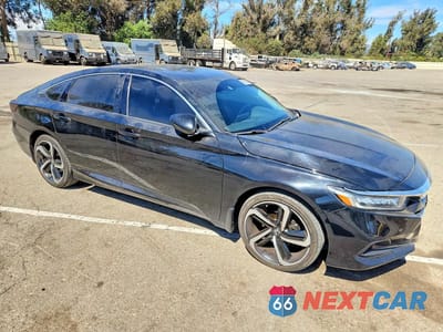 Czwarte zdjęcie samochodu z boku: 2021 HONDA ACCORD LX VIN:1HGCV1F14MA022542 - miniatura