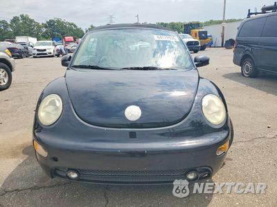 Piąte zdjęcie samochodu w środku: 2003 VOLKSWAGEN NEW BEETLE GLS VIN:3VWCD21Y33M329162 - miniatura