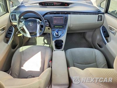 Zdjęcie 8 z 12 samochodu: 2010 TOYOTA PRIUS II VIN:JTDKN3DU8A0198353 - miniatura