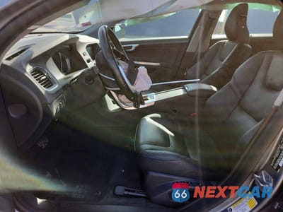 Zdjęcie 7 z 12 samochodu: 2016 VOLVO S60 PLATINUM VIN:LYV402FM3GB099479 - miniatura