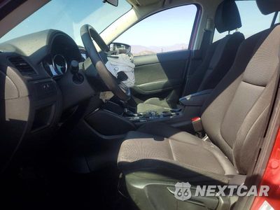 Zdjęcie 7 z 13 samochodu: 2016 MAZDA CX-5 SPORT VIN:JM3KE2BY9G0903547 - miniatura