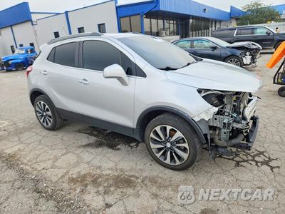 Czwarte zdjęcie samochodu z boku: 2022 BUICK ENCORE PREFERRED VIN:KL4CJESM9NB506987 - miniatura