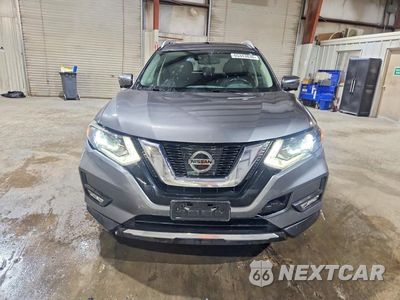 Piąte zdjęcie samochodu w środku: 2017 NISSAN ROGUE SL VIN:JN8AT2MV6HW275995 - miniatura