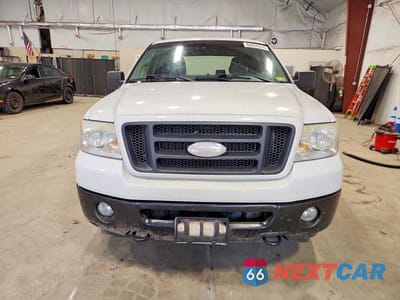 Piąte zdjęcie samochodu w środku: 2008 FORD F150 STX VIN:1FTRX14W48FC08639 - miniatura