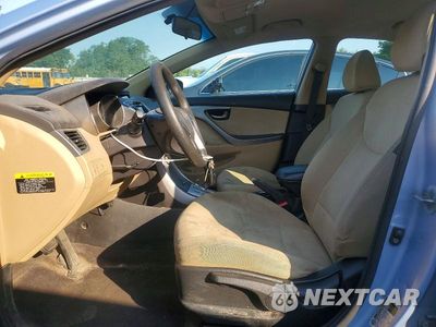 Zdjęcie 7 z 12 samochodu: 2012 HYUNDAI ELANTRA GLS VIN:KMHDH4AE6CU191993 - miniatura