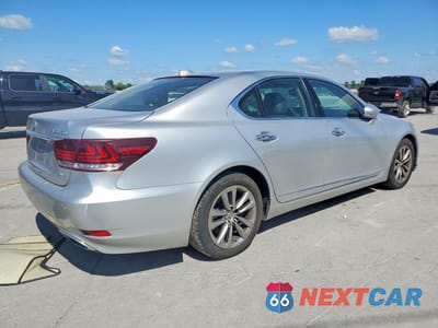 Trzecie zdjęcie samochodu z tyłu: 2014 LEXUS LS 460 VIN:JTHCL5EFXE5022496 - miniatura