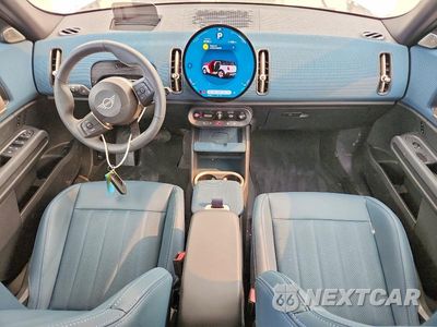 Zdjęcie 8 z 14 samochodu: 2025 MINI COUNTRYMAN S ALL4 VIN:WMZ23GA01S7T58516 - miniatura