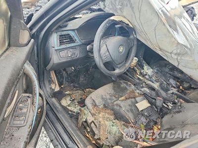 Zdjęcie 15 z 24 samochodu: 2014 BMW 320 I VIN:WBA3B1G54ENS81127 - miniatura