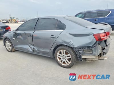 Drugie zdjęcie samochodu z przodu: 2017 VOLKSWAGEN JETTA S VIN:3VW2B7AJ3HM317960 - miniatura