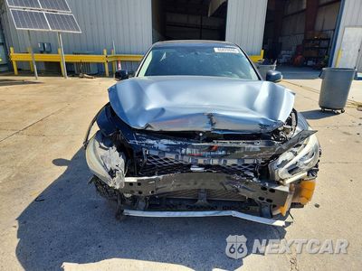 Piąte zdjęcie samochodu w środku: 2018 INFINITI Q50 VIN:JN1EV7AP0JM364007 - miniatura