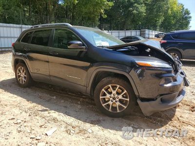 Czwarte zdjęcie samochodu z boku: 2015 JEEP CHEROKEE LATITUDE VIN:1C4PJLCS7FW542261 - miniatura
