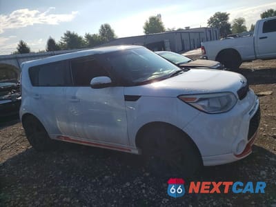 Czwarte zdjęcie samochodu z boku: 2014 KIA SOUL + VIN:KNDJP3A59E7023688 - miniatura