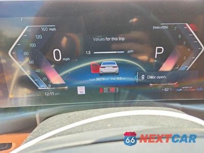 Zdjęcie 9 z 12 samochodu: 2024 BMW 330XI VIN:3MW89FF00R8E30985 - miniatura