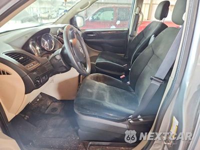 Zdjęcie 7 z 13 samochodu: 2015 DODGE GRAND CARAVAN SE VIN:2C4RDGBG0FR600207 - miniatura