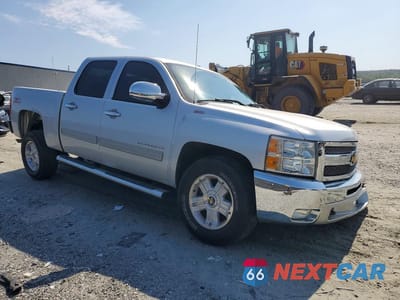 Czwarte zdjęcie samochodu z boku: 2012 CHEVROLET SILVERADO C1500 LT VIN:3GCPCSE04CG287871 - miniatura