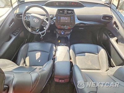 Zdjęcie 8 z 13 samochodu: 2019 TOYOTA PRIUS XLE VIN:JTDKARFU2K3092153 - miniatura