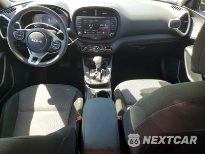 Zdjęcie 8 z 13 samochodu: 2023 KIA SOUL LX VIN:KNDJ23AUXP7840452 - miniatura