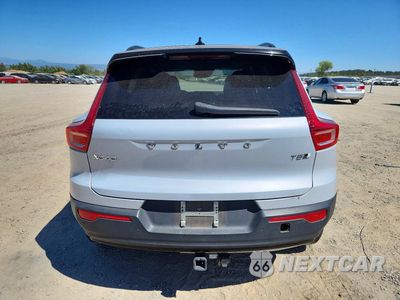 Zdjęcie 6 z 12 samochodu: 2021 VOLVO XC40 T5 R-DESIGN VIN:YV4162UMXM2605551 - miniatura