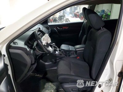 Zdjęcie 7 z 14 samochodu: 2018 NISSAN ROGUE SV VIN:5N1AT2MV9JC800949 - miniatura